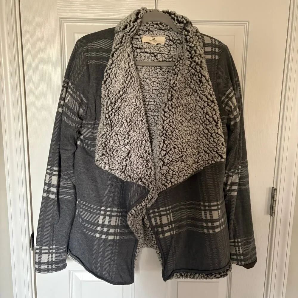 Thread & Supply Sherpa Lined Plaid Sweater Gray Medium